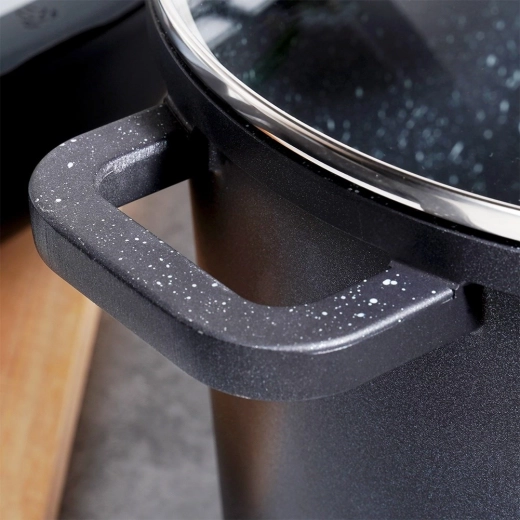 Glass lid with steam valve