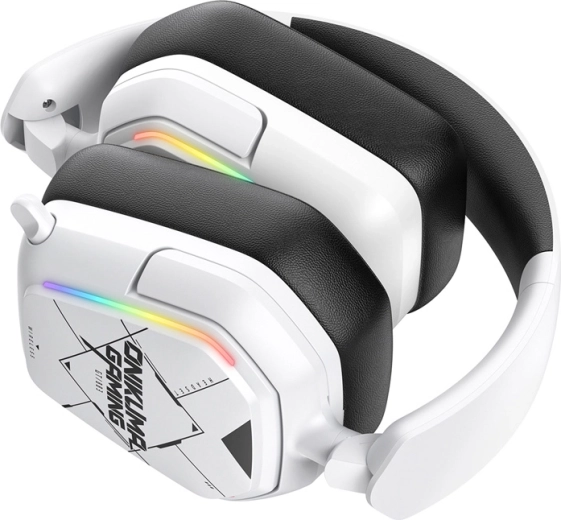 All‑day comfort and RGB style