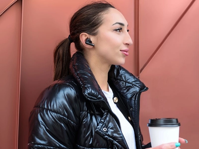 Clear calls and convenient controls