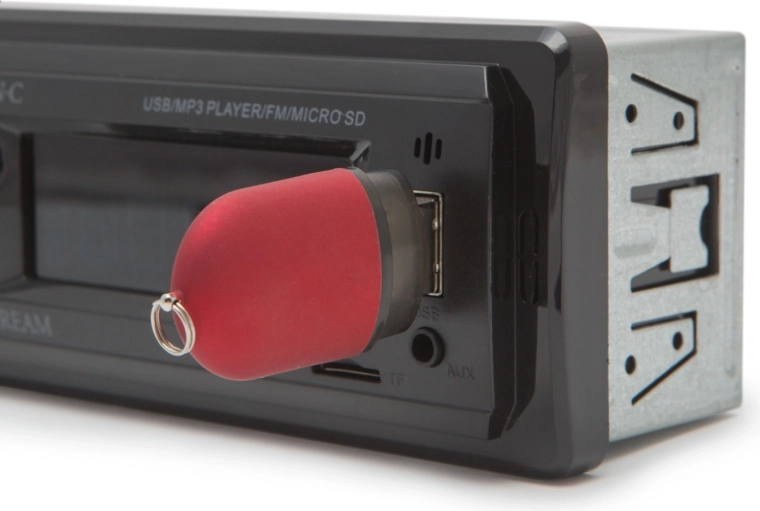 Music from USB, AUX and microSD cards