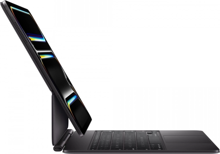 Larger trackpad with haptic feedback