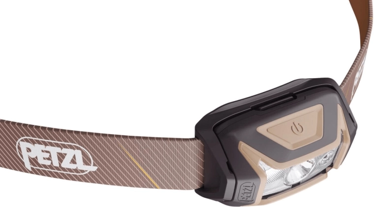 Powerful and even 350 lm illumination