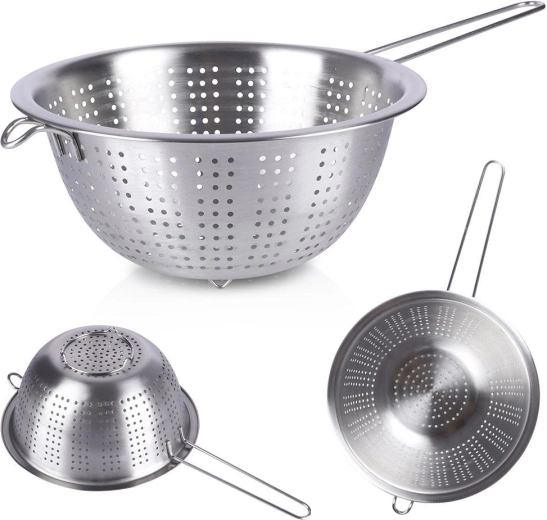 Stable feet and fast drainage