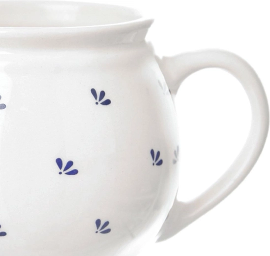 Compact 190 ml capacity for everyday coffee and tea