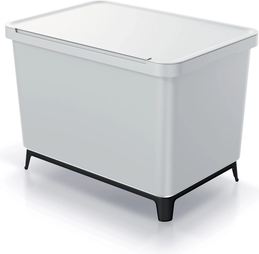 Stabilna baza i kompaktan oblik