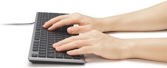 Tasti a forbice silenziosi per una digitazione confortevole