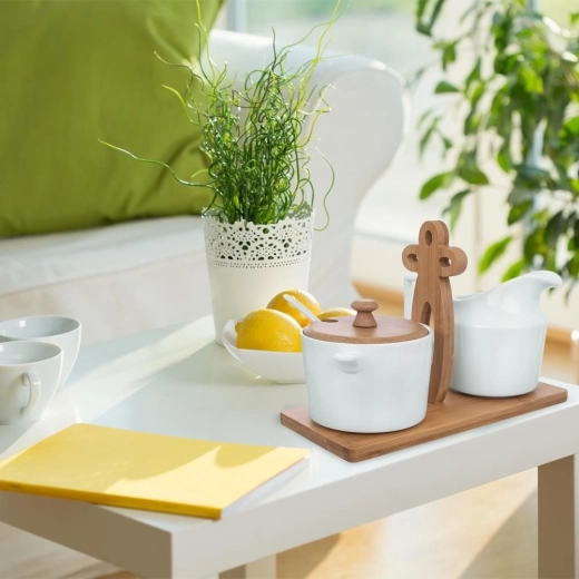 Quality porcelain and natural bamboo