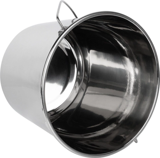 Easy cleaning and versatile use