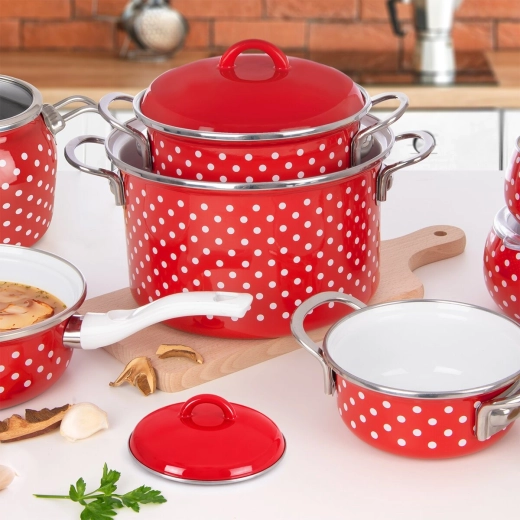Rood design en stabiele pasvorm dankzij de rand
