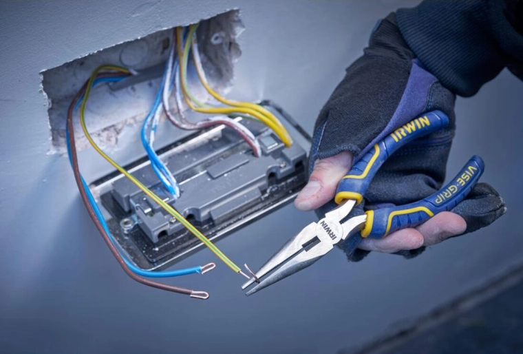 Smukły profil do pracy w wąskich przestrzeniach