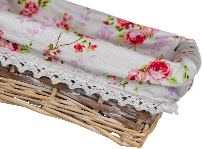 Natural wicker for lightness and strength