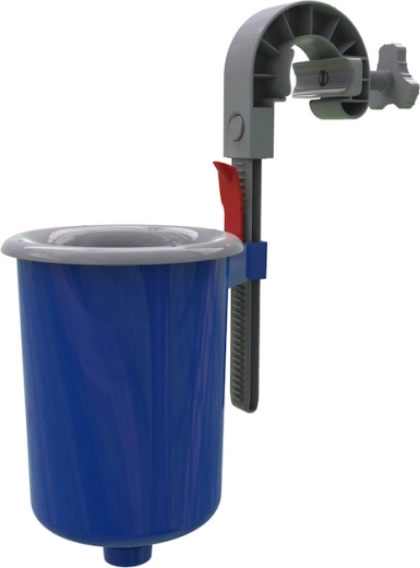 Universal hanging skimmer for pools