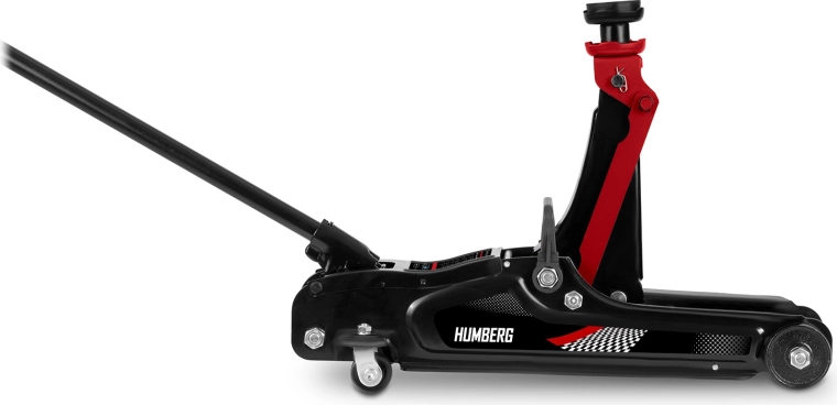 Easy handling thanks to 360° casters and long handle