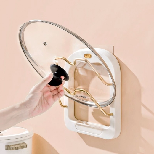 Praktické uložení poklic na dosah