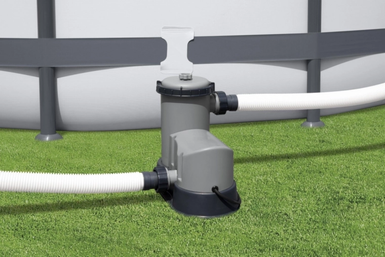 Snadné připojení k většině bazénů