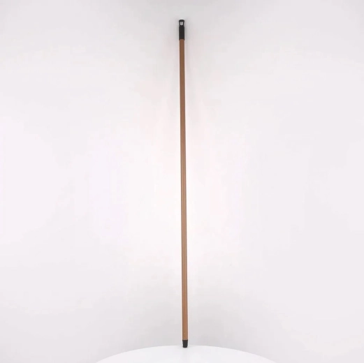 Metalna drškа s dekorom drveta 130 cm