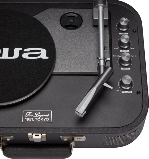 Bluetooth 5.0 e altoparlanti stereo integrati
