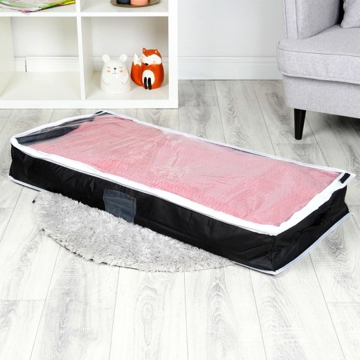 Eenvoudige hantering en opslag onder het bed