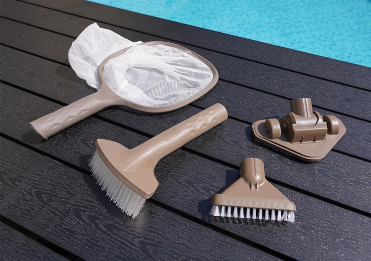 Set for manual cleaning and debris collection