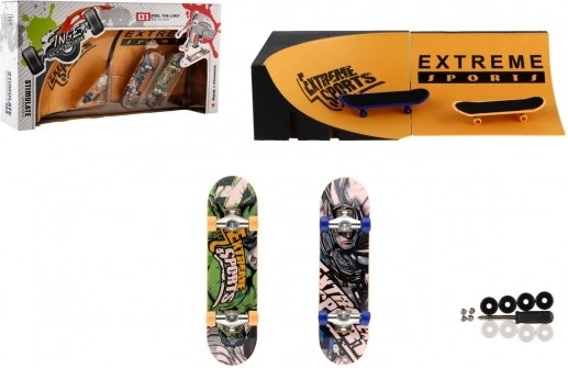 Finger Skateboards with Ramp and Tools, 2 pcs