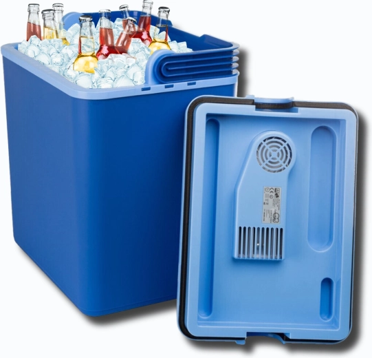 Ampia capacità 24 l e isolamento di qualità