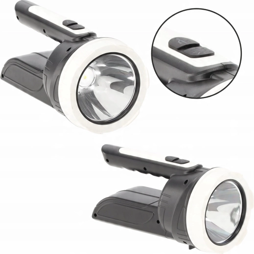 Powerful reflector for targeted illumination