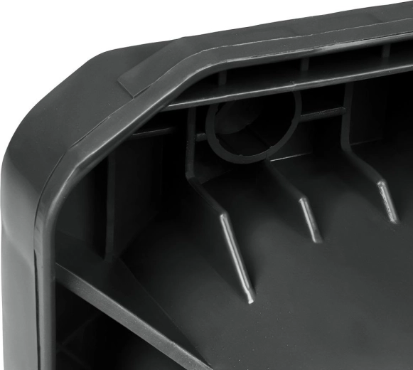 Robust construction with internal reinforcement