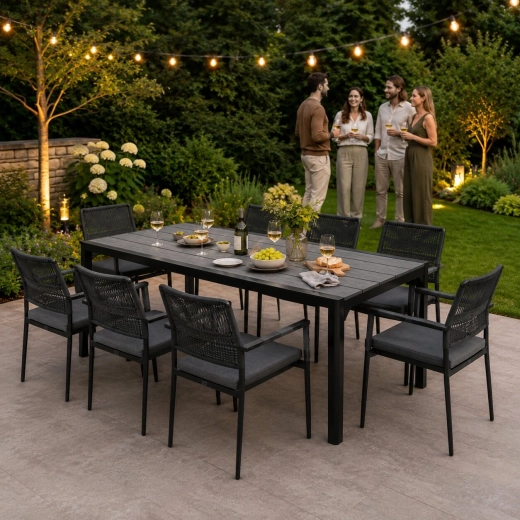 Large tabletop for 6–8 people