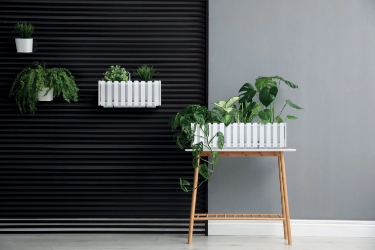 Fixation sûre sur la balustrade