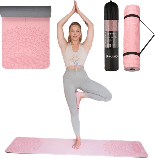 Easy carrying with straps and bag