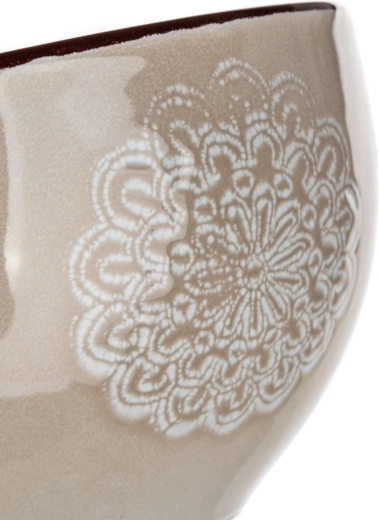 Comfortable grip and easy maintenance