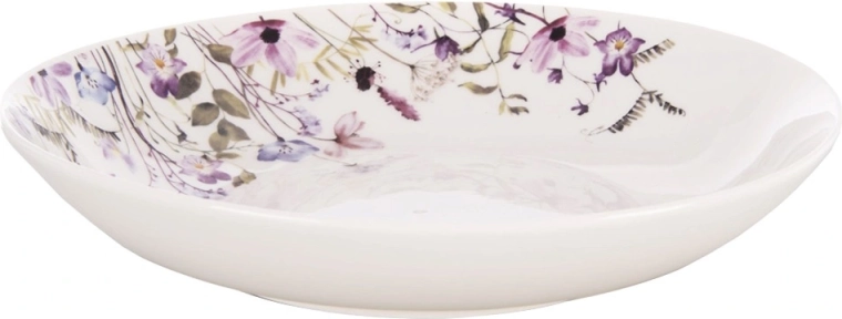 Practical depth and 600 ml capacity