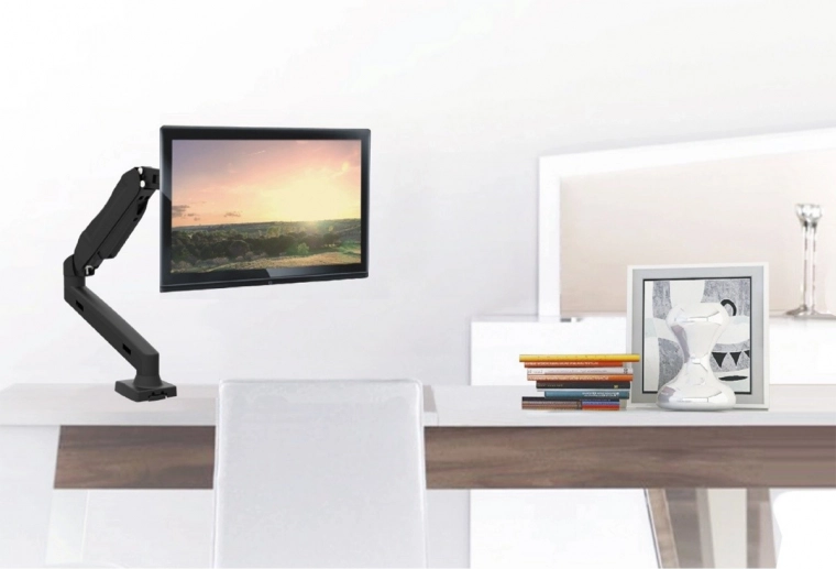 Čistý a organizovaný pracovný stôl