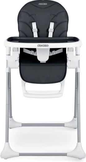 Sicurezza prima di tutto: cinture a 5 punti e struttura stabile