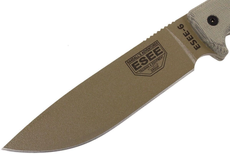 Durable 1095 steel blade with Dark Earth finish