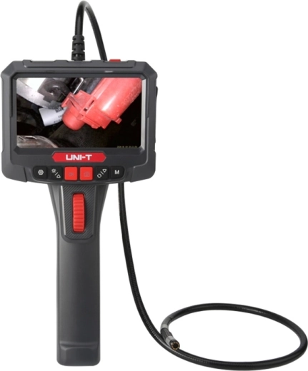 Enregistrement Full HD et grand écran 5"