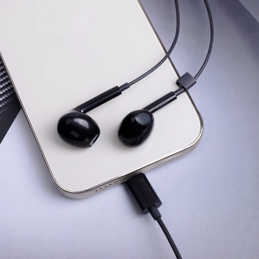 USB-C connection
