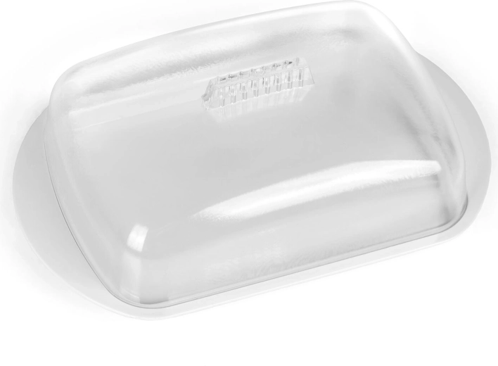 Compact dimensions for the fridge and table