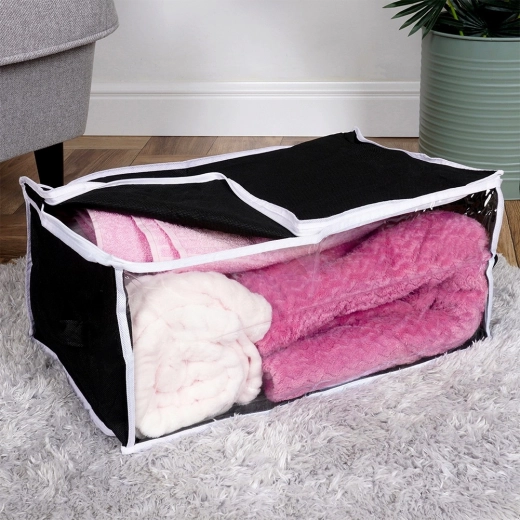 Comfortable carrying thanks to sturdy handle