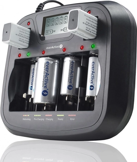 EVERACTIVE universal Ni‑MH charger with LCD and USB, 8 channels