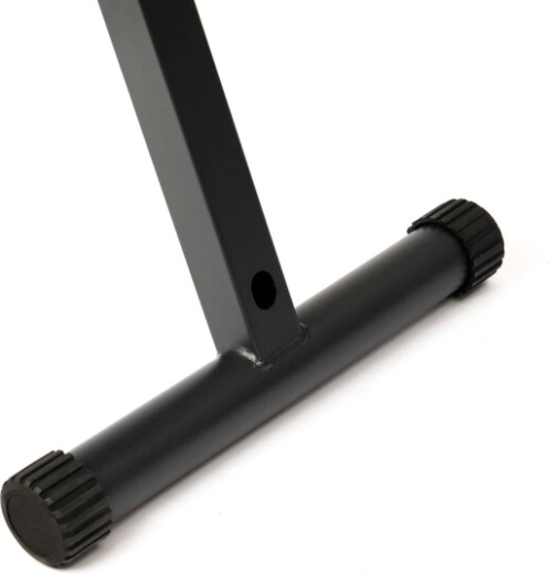 Sturdy steel frame with floor protection