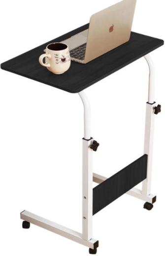 Výškově nastavitelný pro sezení i stání