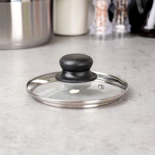 Robuste Konstruktion mit Edelstahlrand