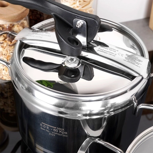 Fast and efficient pressure cooking