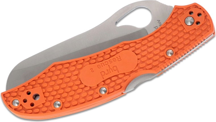 One-handed opening and reliable lock