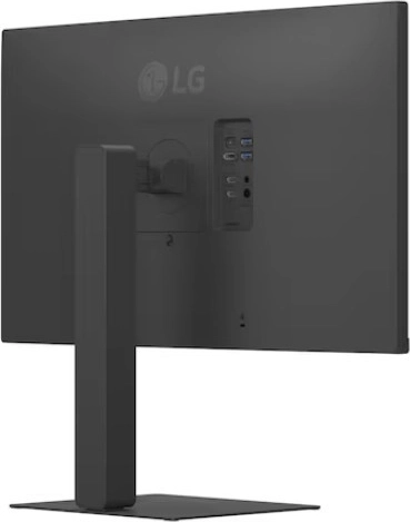 USB‑C con alimentazione fino a 90 W e postazione ordinata