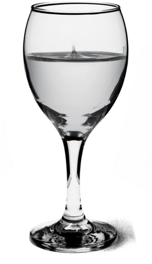 Grande capacité de 590 ml pour un service confortable