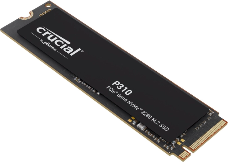 Capacità da 2 TB per giochi e dati