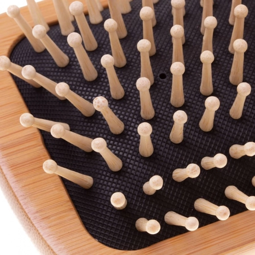 Šetrné dřevěné hroty pro jemné vlásky