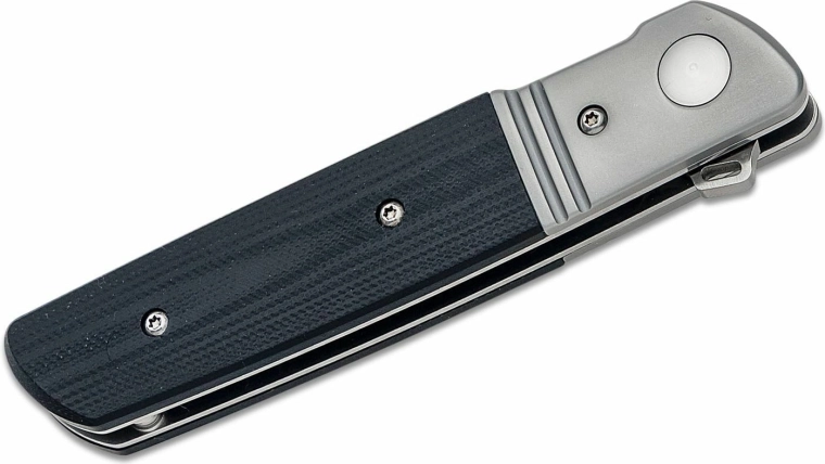 Durable D2 steel blade with satin finish